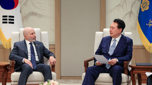 윤 대통령, 한미 재계회의 위원장 접견…"한국 투자 관심 가져 달라"