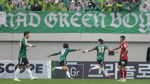 K리그1 전북, 서울 상대 8년째 무패 행진…전병관 오버헤드킥 결승골