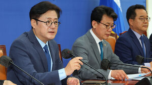 홍익표 "윤 대통령, 채상병 특검 받아들이는 게 변화의 시작"