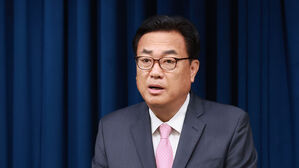 정진석 "산발적인 대통령실 관계자발 메시지 안돼"