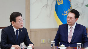 윤 · 이 회담, 이태원특별법 첫 결실…'채 해병 특검' 여전한 뇌관