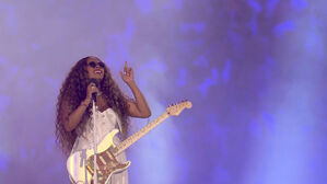 [올림픽] "파리에서 LA로" 올림픽기 이양…H.E.R이 부른 미국 국가  (파리 2024 폐회식)