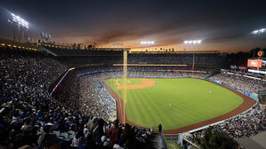 MLB 월드시리즈 1-2차전 미국 내 시청자, 작년 대비 14% 감소