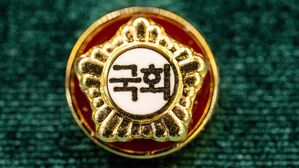 "구속되면 국회의원 월급 없다"…특권 내려놓기? [스프]