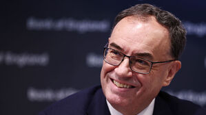 영국 기준금리 4.5%로 동결…"불확실성 많다"