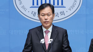 윤한홍 "정권 비판 자격 갖추자, 계엄 사과해야" 작심 비판