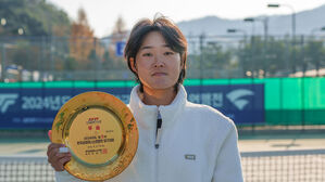 신우빈&middot;김다빈, 실업마스터즈 테니스 남녀 단식 우승