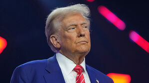 트럼프 "조만간 '꽤나 상당한' 반도체 관세 발표할 것"