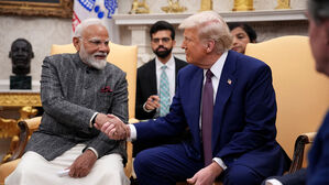 지난달 13일 미국 백악관에서 도널드 트럼프 미국 대통령(오른쪽)과 나렌드라 모디 인도 총리가 정상회담을 하고 있다.