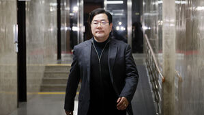 민주 "최상목 대행 탄핵 여부, 지도부에 위임"…심야회의서 계속 논의