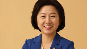 총선 앞두고 경로당에 기부 행위 혐의 송옥주 의원 기소