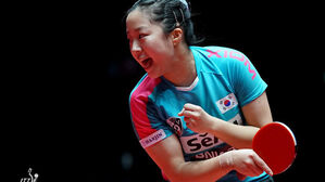 탁구 신유빈, 여자월드컵 16강서 세계 4위 천싱퉁에 완패