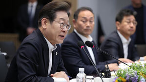 AI 메모리반도체 기업간담회, 인사말하는 이재명 후보(사진=국회사진기자단, 연합뉴스)