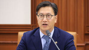 추경 70% 7월까지 집행&hellip;소상공인 공과금 등 50만 원까지 지원