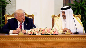 미국 민주당, '중동에 AI칩' 트럼프 합의에 "중국에 넘어갈 것" 비난