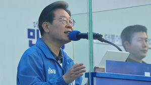 이재명 "당선시 가장 먼저 경제상황점검 지시&hellip;개혁보다 민생"