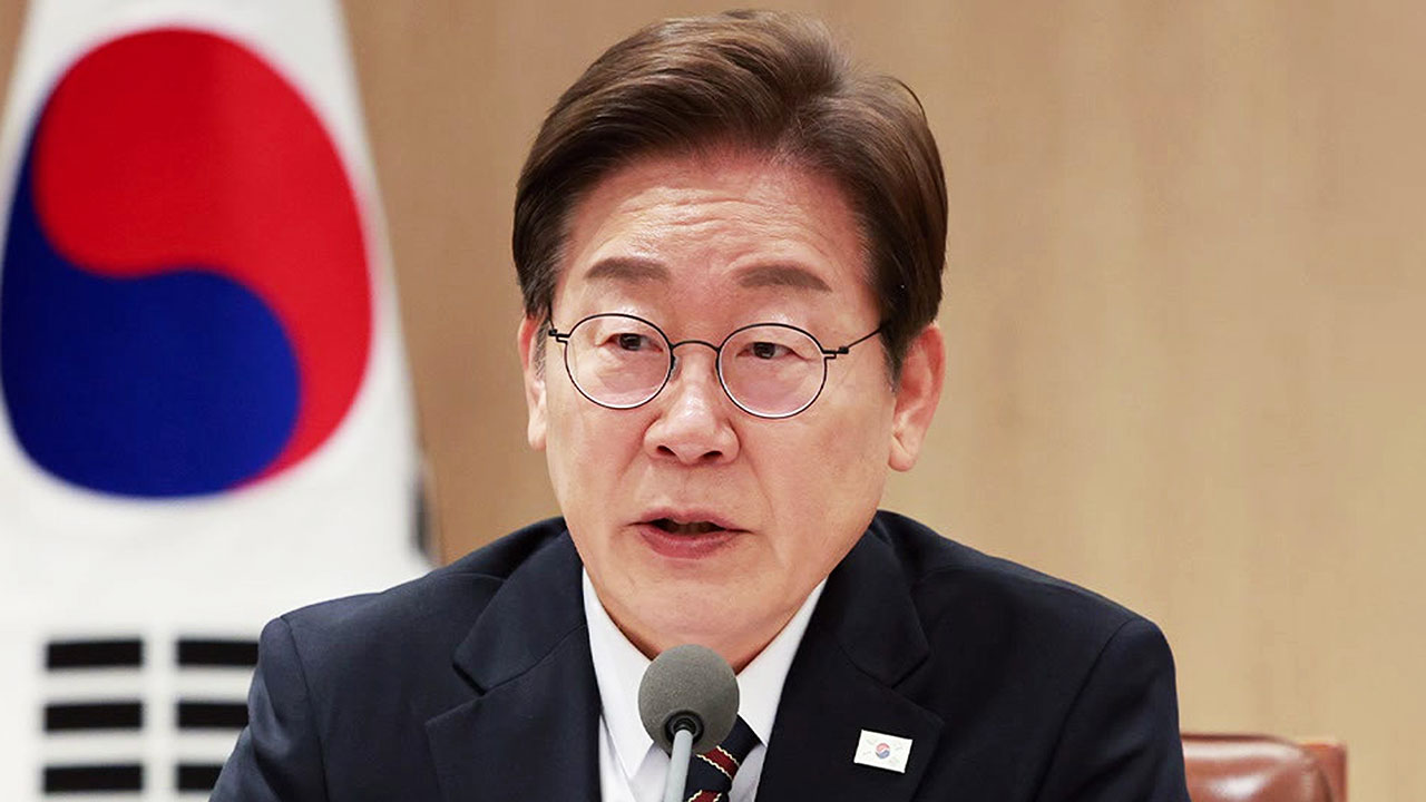 이 대통령 "작은 차이 넘어서 한일 협력 관계 발전 기대"