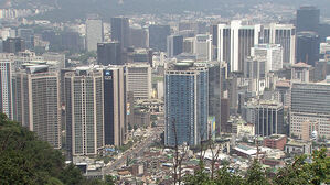 한국, IMD 국가경쟁력 평가서 27위로 7계단 하락