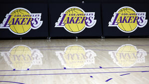 NBA 레이커스, 13조 8천억 원에 매각 예정…미 프로스포츠 최고액