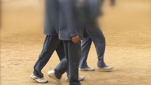 교도소 수감 중 교도관에 "까불어 봐" 협박 편지 보낸 40대