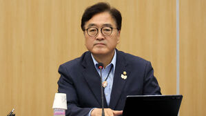 우 의장 "이 대통령 개헌 의지 높아…상황·시기 잘 판단해야"