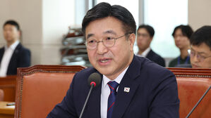 윤호중 "생명안전기본법으로 국민 안전권 구현&hellip;허망한 희생 없도록"