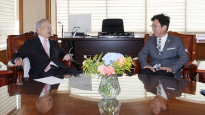 김영훈 노동부 장관 "친노동=반기업 패러다임 전환해야"