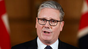 영국 매체 "중국, 수년간 총리실 최측근 참모들 휴대전화 해킹"