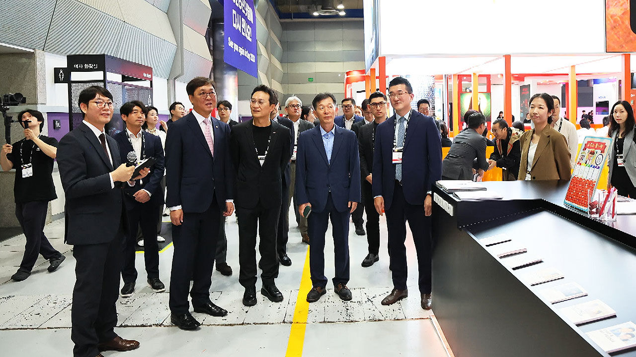최휘영 장관, 2025 국제방송영상마켓(BCWW) 개막 행사 참석