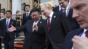 북한 김정은, '러시아 대사 사망'에 "커다란 상실"