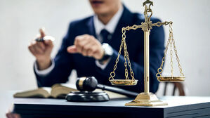 "어디든 변호사 된다면"…지방권 로스쿨도 신입생 30%가 SKY출신