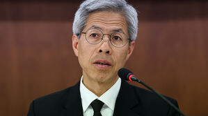 '집회서 경찰관 폭행 혐의' 정의당 권영국 대표 1심 집행유예