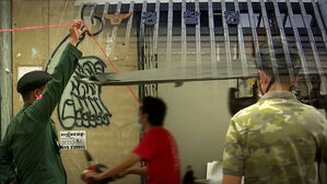 실종된 동생의 '잘린 손가락' 사진…전국 곳곳서 "연락두절"