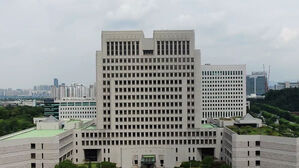 수사 예상 못한 채 피해자에 무마 요구…대법 "면담강요 아냐"