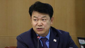 "15억 서민 아파트" 또 설화…'재초환' 손보나?