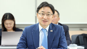국세청 "AI 중소기업에 정기 세무조사 제외·유예"