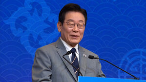 아세안 정상회의 참석…"한미 협상은 교착 상태"