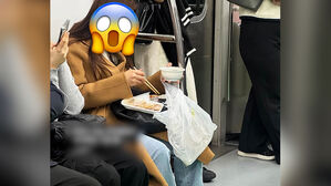지하철서 보쌈에 김치를 '경악'…분노 부른 민폐 승객