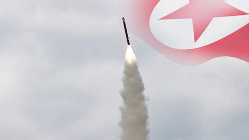 트럼프 한국 오는데…북한 "어제 전략순항미사일 발사"