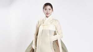 송가인 '가인이어라' 중등 음악 교과서 수록…"트로트 최초"