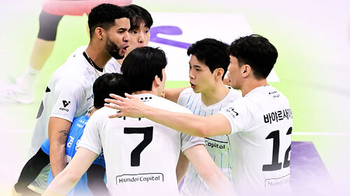 '디펜딩 챔피언' 현대캐피탈, 개막 3연승