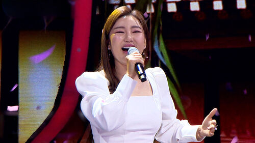 송가인 가인이어라, 중등 음악 교과서 실렸다