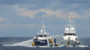 "미, 중국 남중국해 도발 대응 '무력시위' 작전 준비"