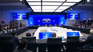 APEC 정상회의 앞두고…장관급 한자리에