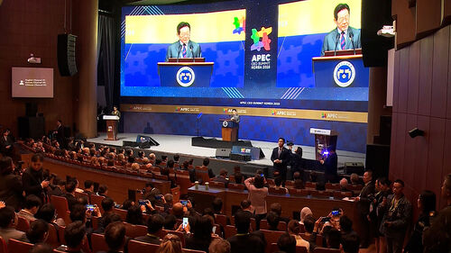 "경주선언 채택 매우 근접"…자유 무역 포함되나