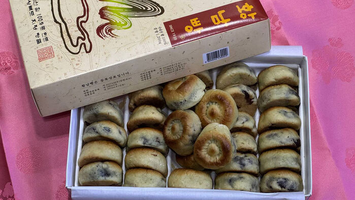 시진핑에 건넨 보자기 싼 황남빵…"맛있었다" 200상자 더