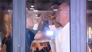 치맥 회동서 러브샷…"아이폰 많다" "두분이 형님" 농담