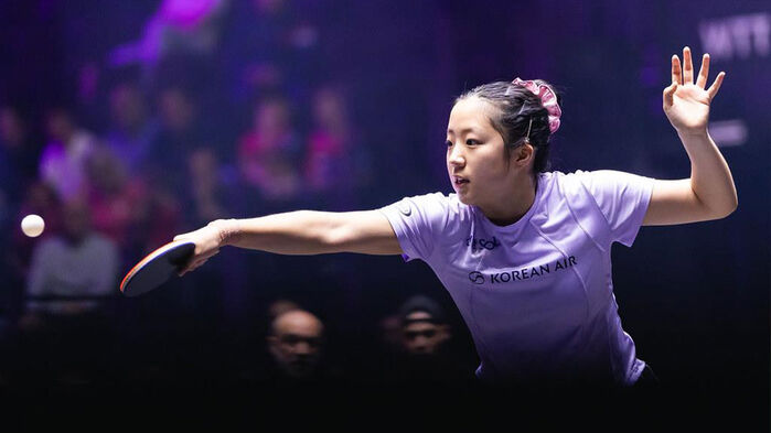 탁구 신유빈, '세계 8위' 중국 천이 꺾고 WTT 대회 4강