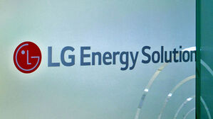 '국가 핵심 기술' 인도에 유출 혐의…LG엔솔 전 연구원 검찰 송치