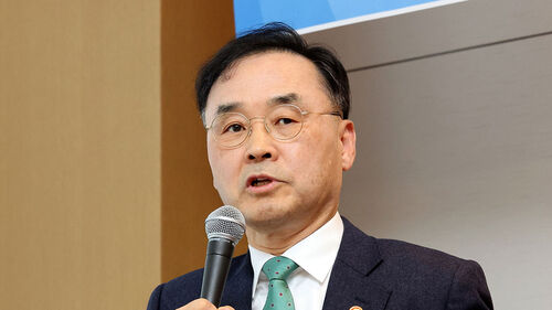 차정인 "내외산소 전공 따로 뽑고, 병역 면제 혜택 줘야"